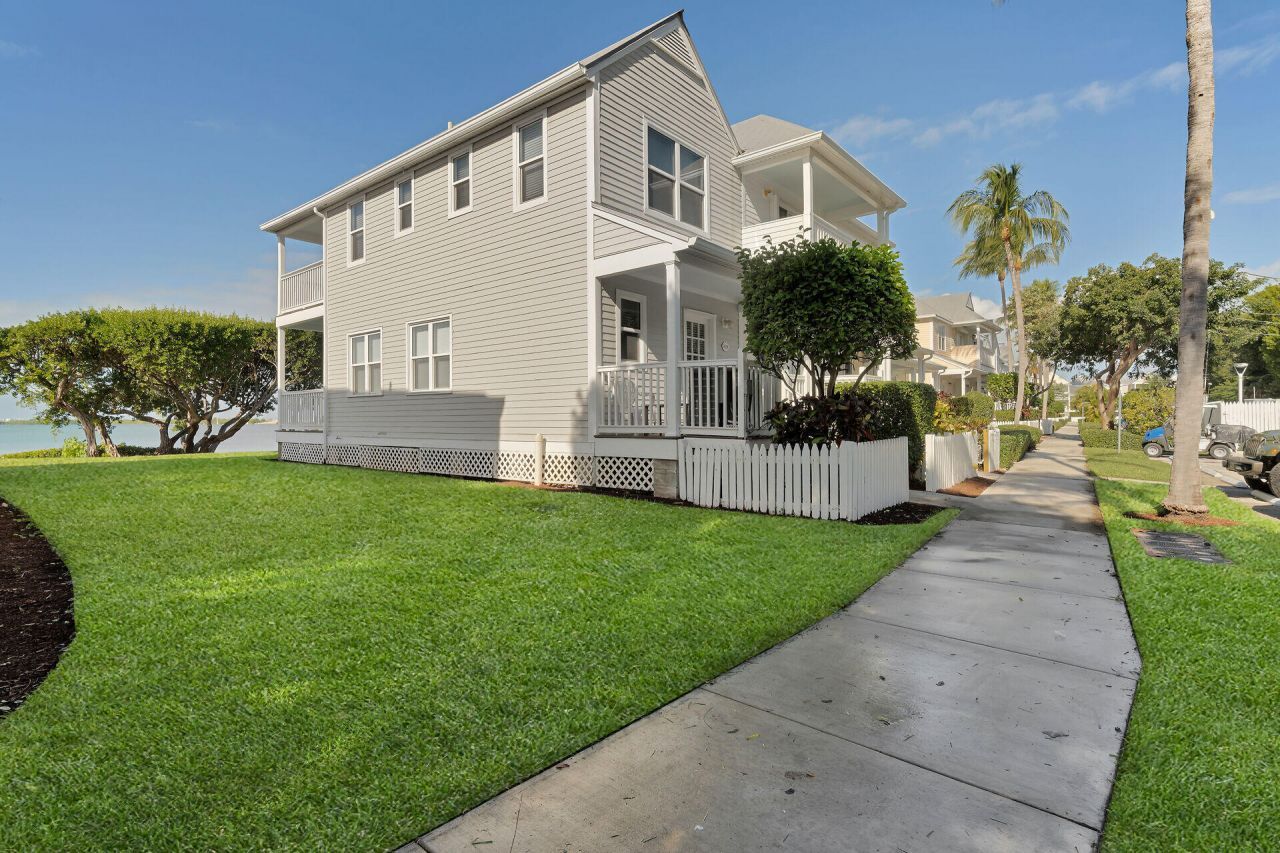 5029 Sunset Village Drive, Duck, FL 33050 Photo