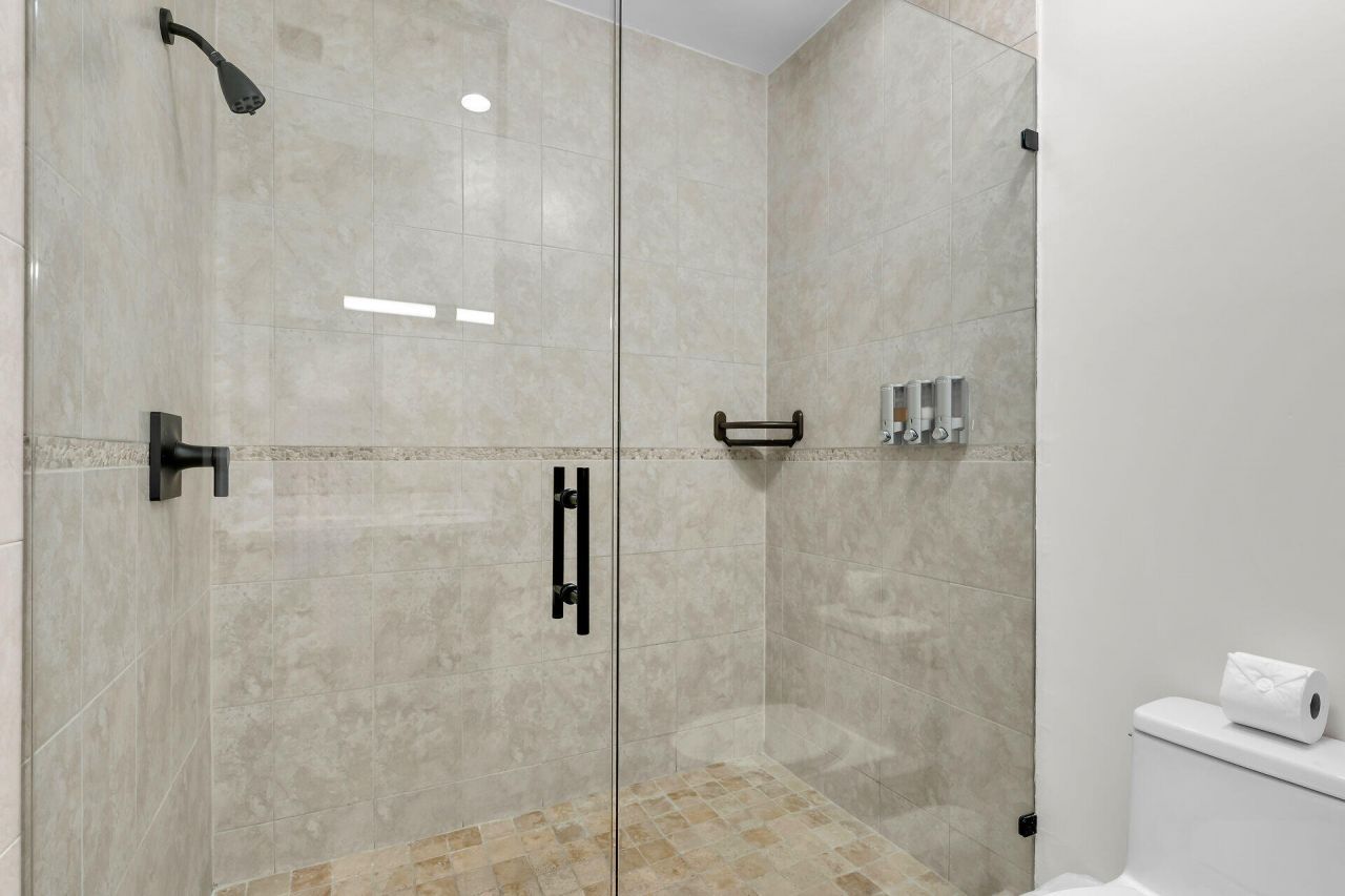 104000 Overseas Highway, Unit 1-7, Key Largo, FL 33037 Photo