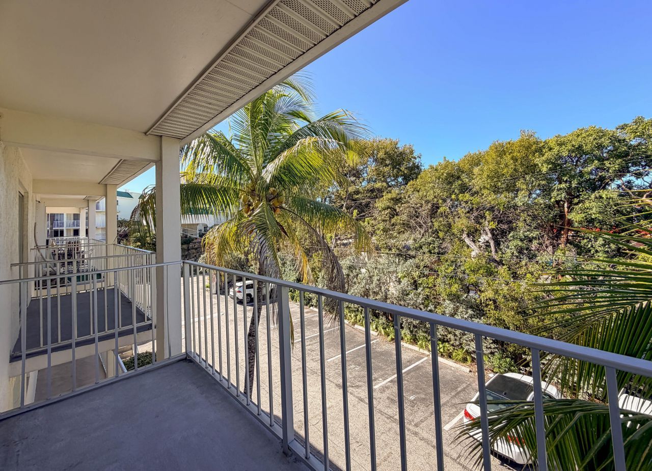 300 Ocean Drive, Unit 23, Key Largo, FL 33037 Photo