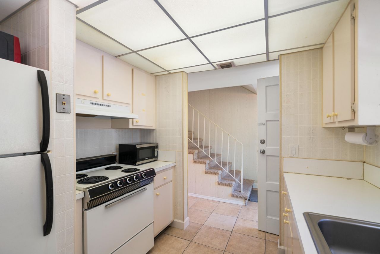 300 Ocean Drive, Unit 23, Key Largo, FL 33037 Photo