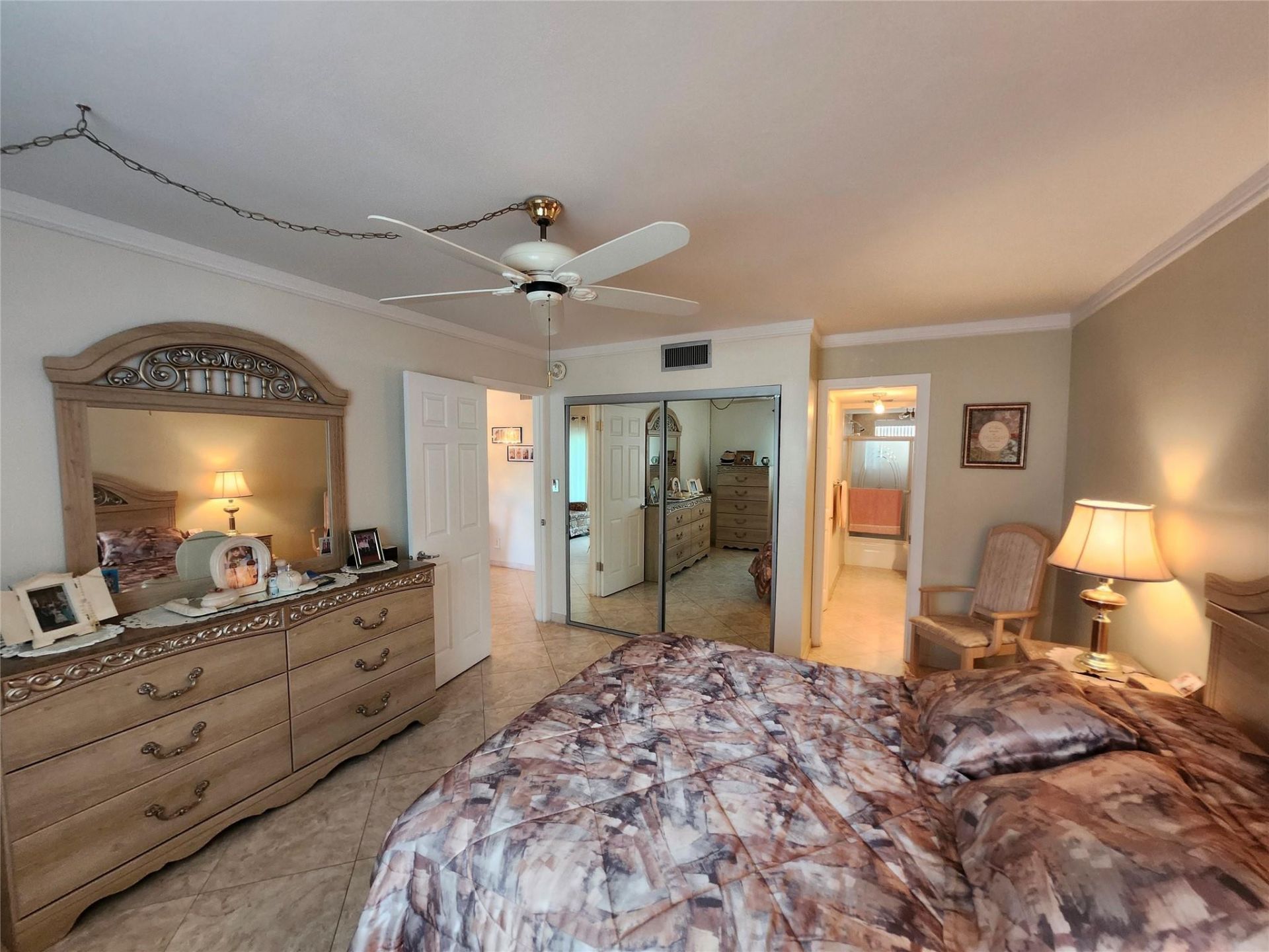 4191 NW 41st Street, Unit 211, Lauderdale Lakes, FL 33319 Photo