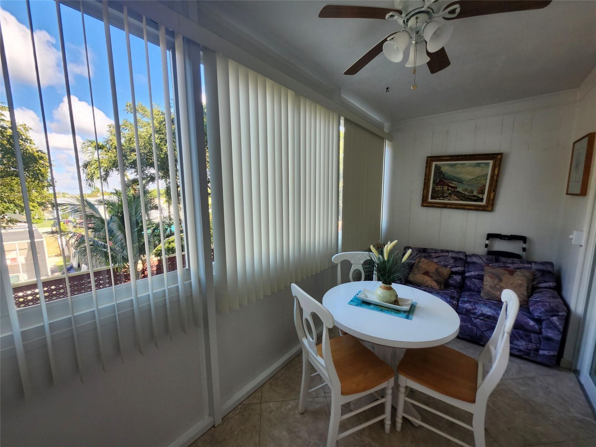 4191 NW 41st Street, Unit 211, Lauderdale Lakes, FL 33319 Photo