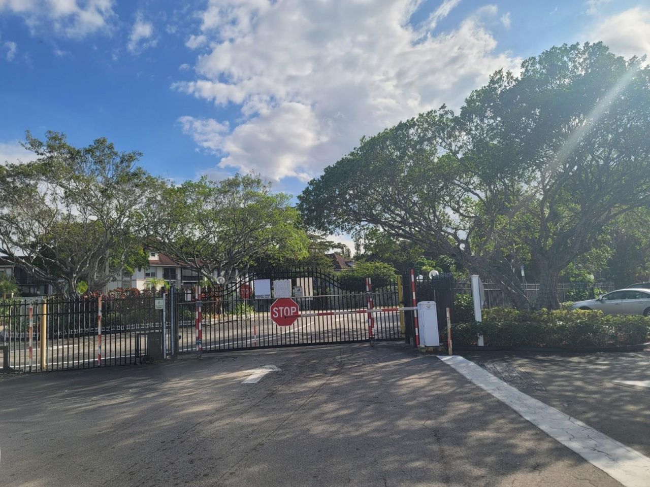 3774 Inverrary Boulevard, Unit P202, Lauderhill, FL 33319 Photo