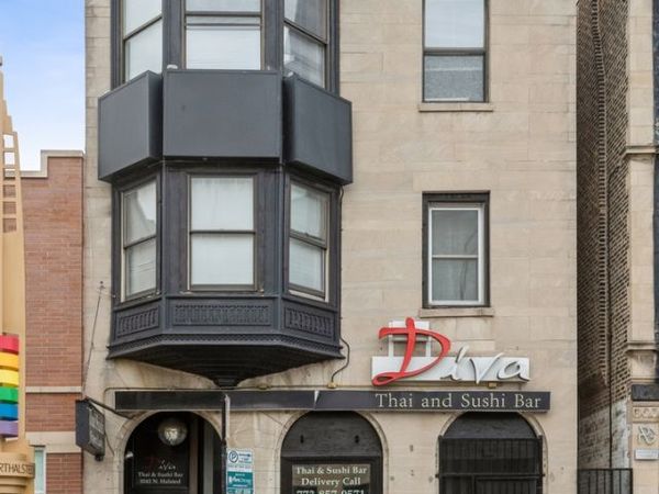 3542 N Halsted Street, Chicago, IL 60657