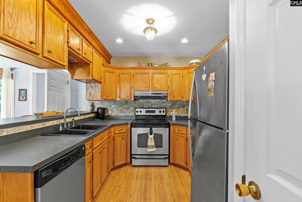 151 Thornridge Road Photo 8