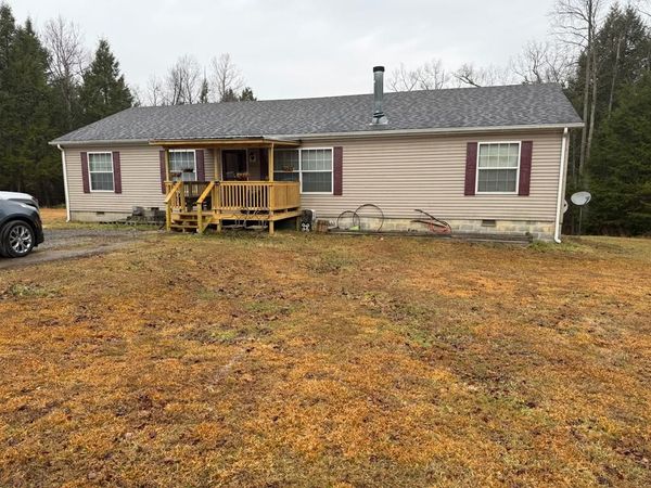 2313 Elliot Cutoff Road, VICTOR, WV 25938