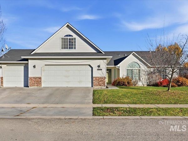 1884 N Black Fire Ave, Star, ID 83669