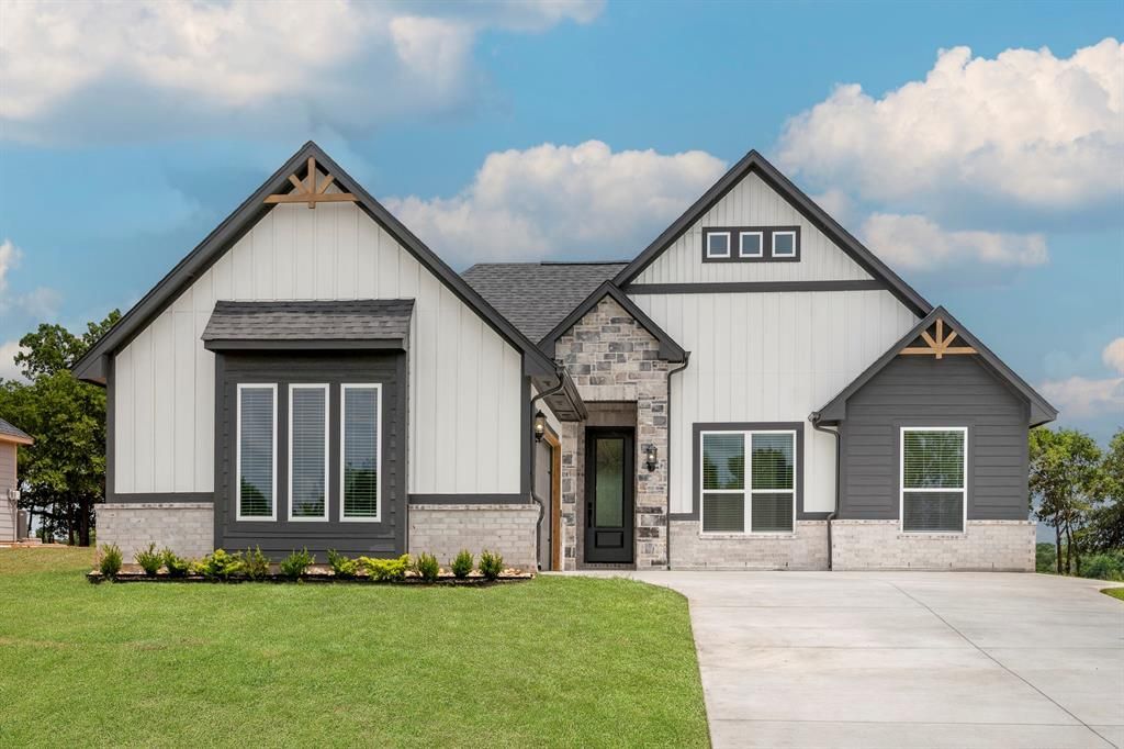 2377 Clubhouse Drive, Blanchard, OK 73010 Main Photo