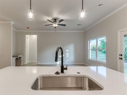1500 Stirrup Way Yukon, OK 73099