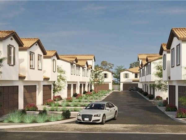 7018 Solara Way, Westminster, CA 92683