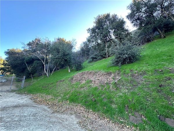 0 Cliffedge Drive, Green Valley, CA 91350