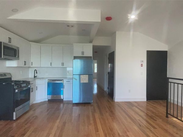 7241 Hillmeyer Avenue, Unit 2, Arverne, NY 11692