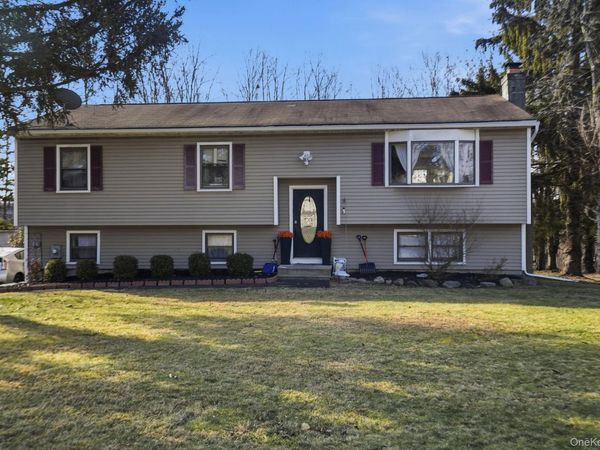 7 Magnolia Drive, Wappingers Falls, NY 12590