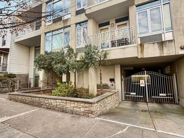 282 21st Street, Unit 2C, Brooklyn, NY 11215