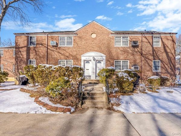 251-75 61st Avenue, Unit 2-702, Little Neck, NY 11362