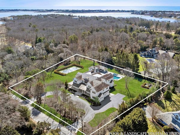 4 Heatherwood Lane, Quogue, NY 11959