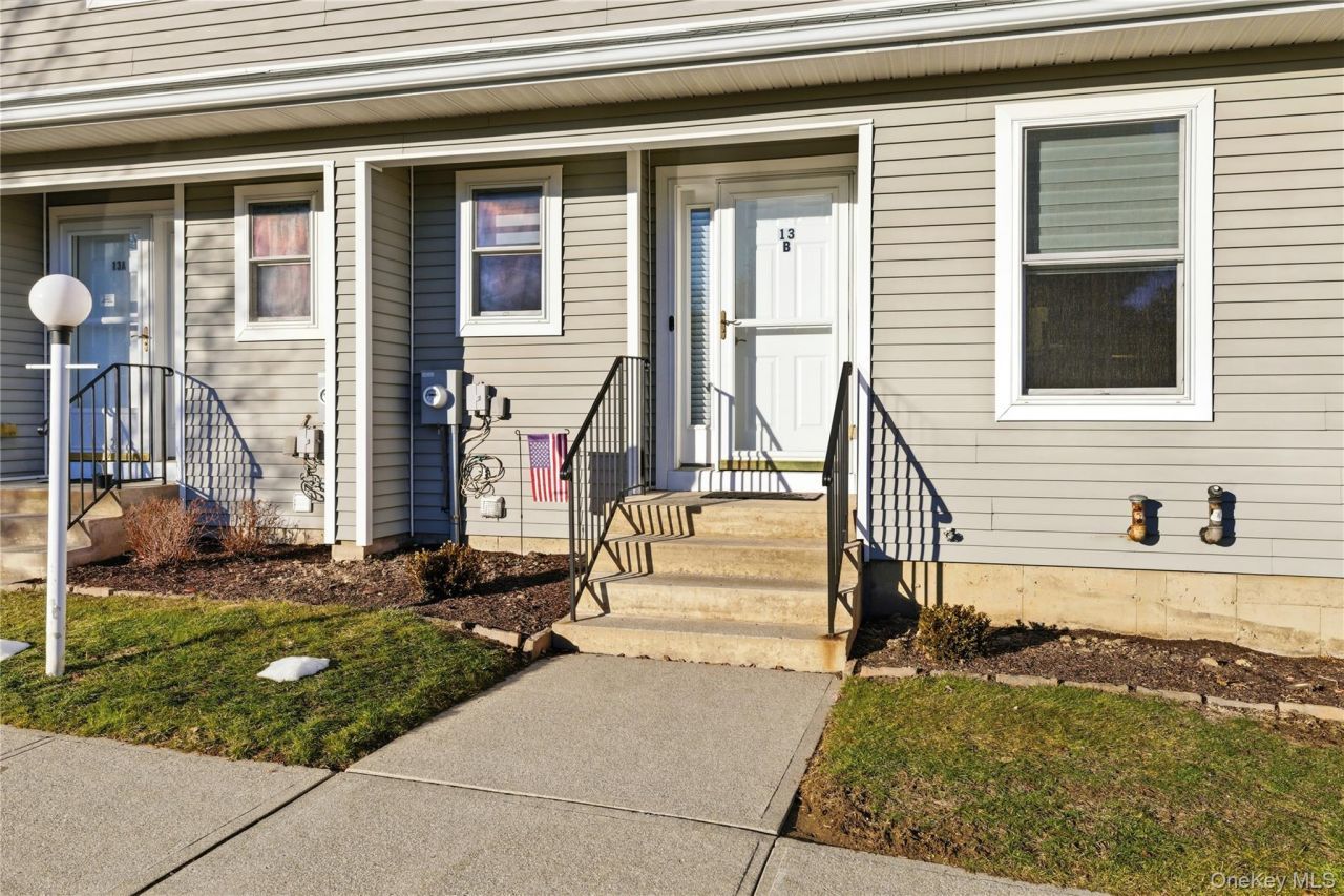 100 Boniface Drive, Unit 13B, Pine Bush, NY 12566 Main Photo