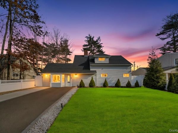 111 Blacksmith Road E, Levittown, NY 11756