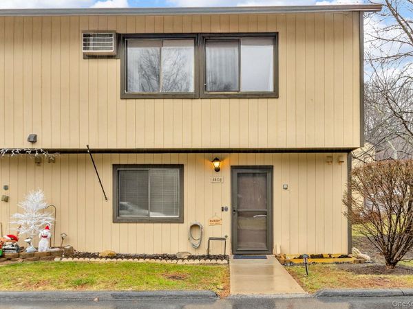 3408 Chelsea Cove S, Hopewell Junction, NY 12533