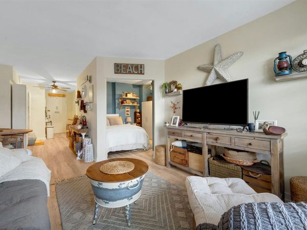 620 Pelham Road, Unit 4H, New Rochelle, NY 10805