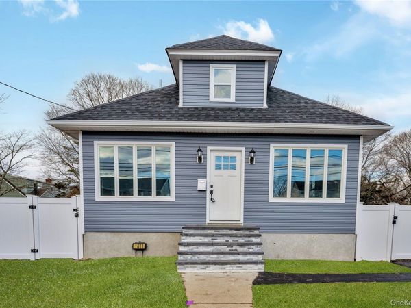 1811 Bedford Avenue, Merrick, NY 11566