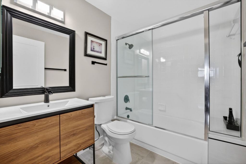 1401 NE 9th Street, Unit 13, Fort Lauderdale, FL 33304 Photo