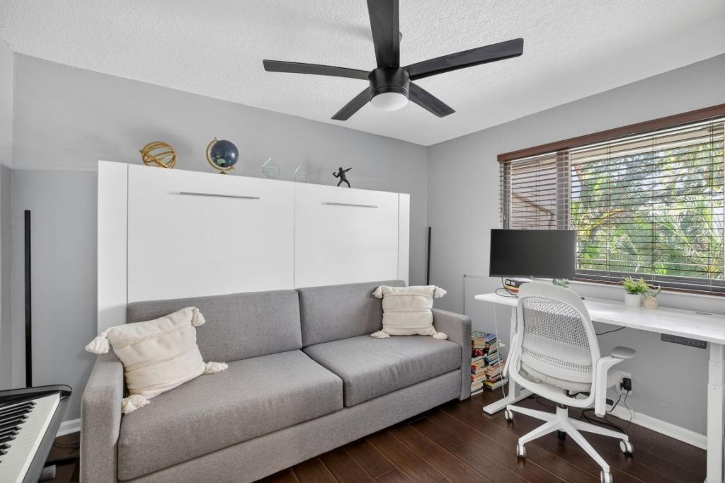 1401 NE 9th Street, Unit 13, Fort Lauderdale, FL 33304 Photo