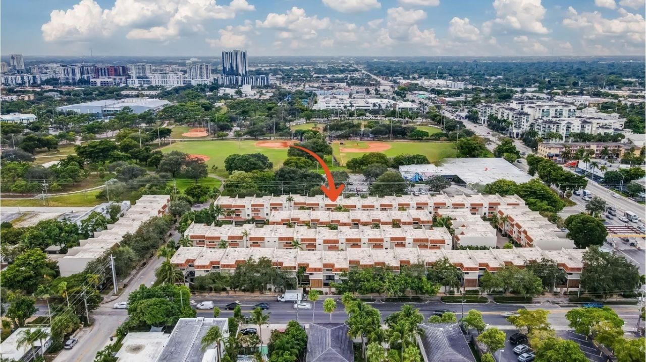 1401 NE 9th Street, Unit 13, Fort Lauderdale, FL 33304 Photo