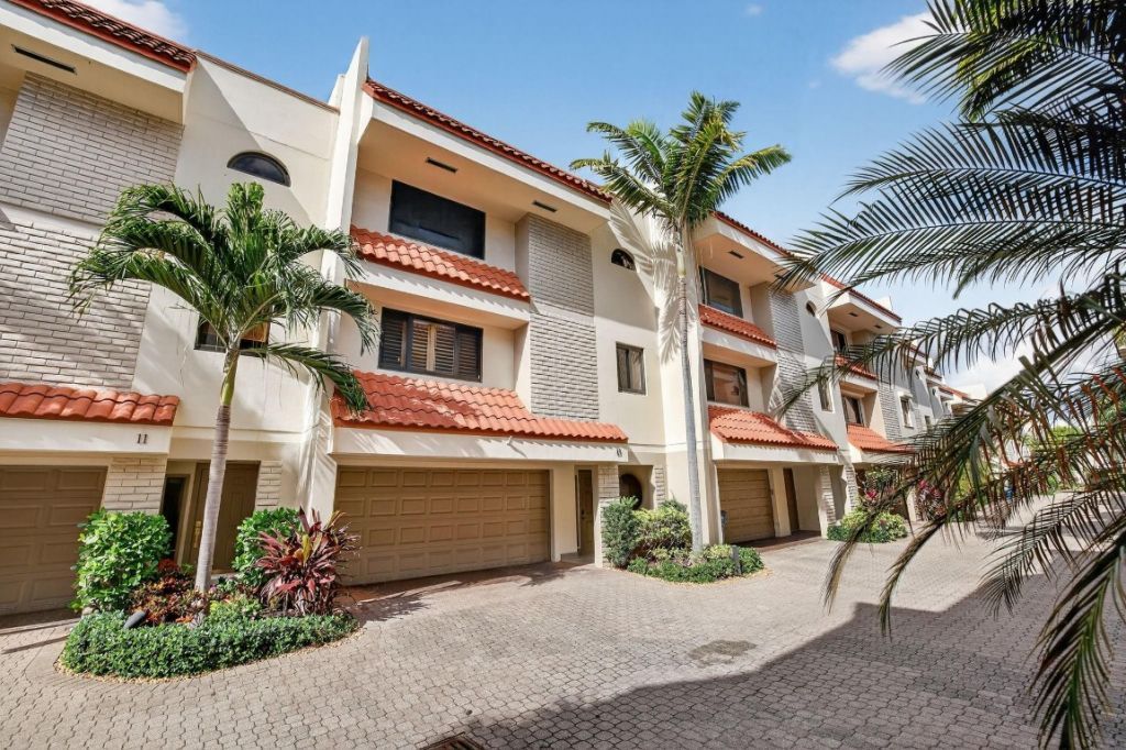 1401 NE 9th Street, Unit 13, Fort Lauderdale, FL 33304 Photo