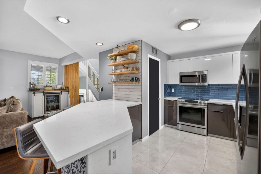 1401 NE 9th Street, Unit 13, Fort Lauderdale, FL 33304 Photo