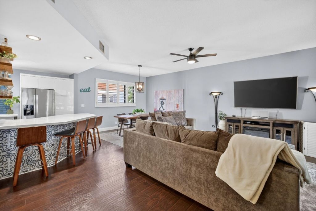 1401 NE 9th Street, Unit 13, Fort Lauderdale, FL 33304 Photo