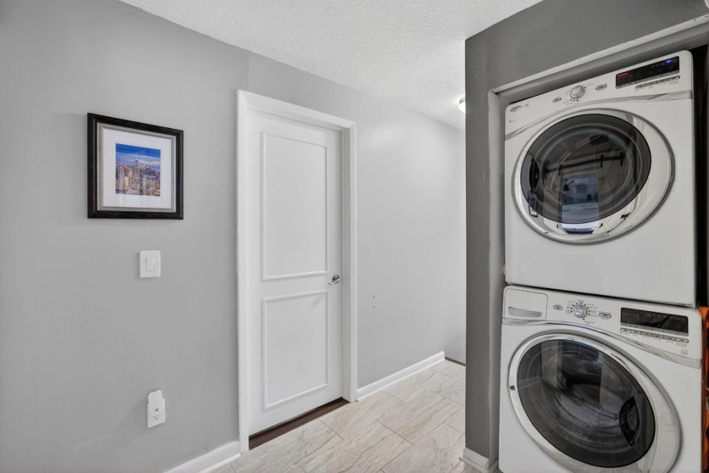 1401 NE 9th Street, Unit 13, Fort Lauderdale, FL 33304 Photo