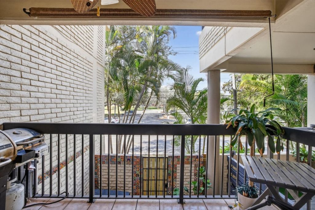 1401 NE 9th Street, Unit 13, Fort Lauderdale, FL 33304 Photo