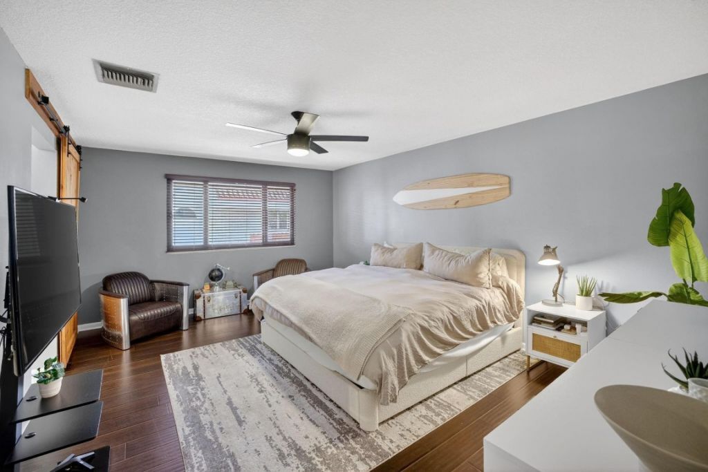 1401 NE 9th Street, Unit 13, Fort Lauderdale, FL 33304 Photo
