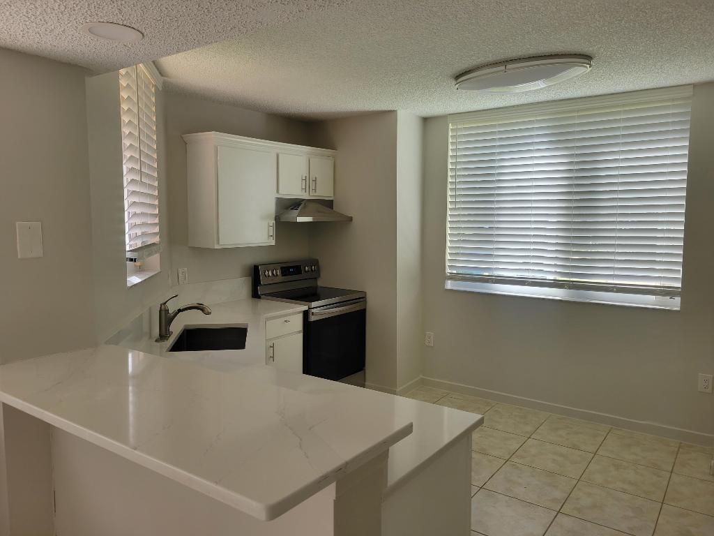 200 Scotia Drive, Unit 101, Hypoluxo, FL 33462 Photo