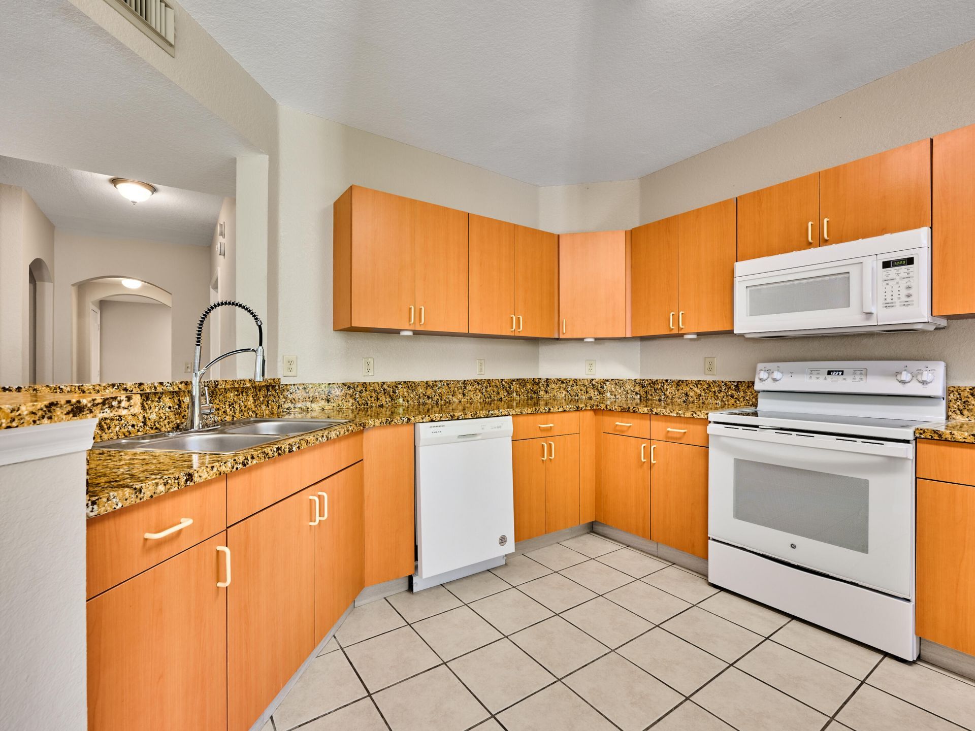 108 SW Peacock Boulevard, Unit 5103, Port Saint Lucie, FL 34986 Photo