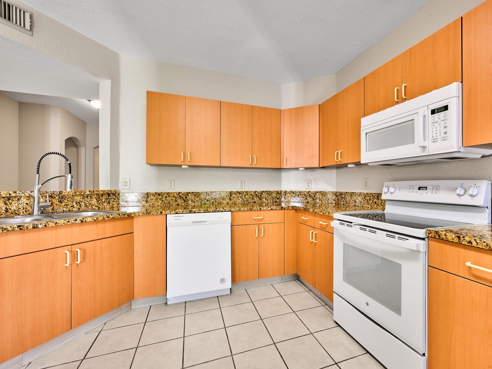 108 SW Peacock Boulevard, Unit 5103, Port Saint Lucie, FL 34986 Photo