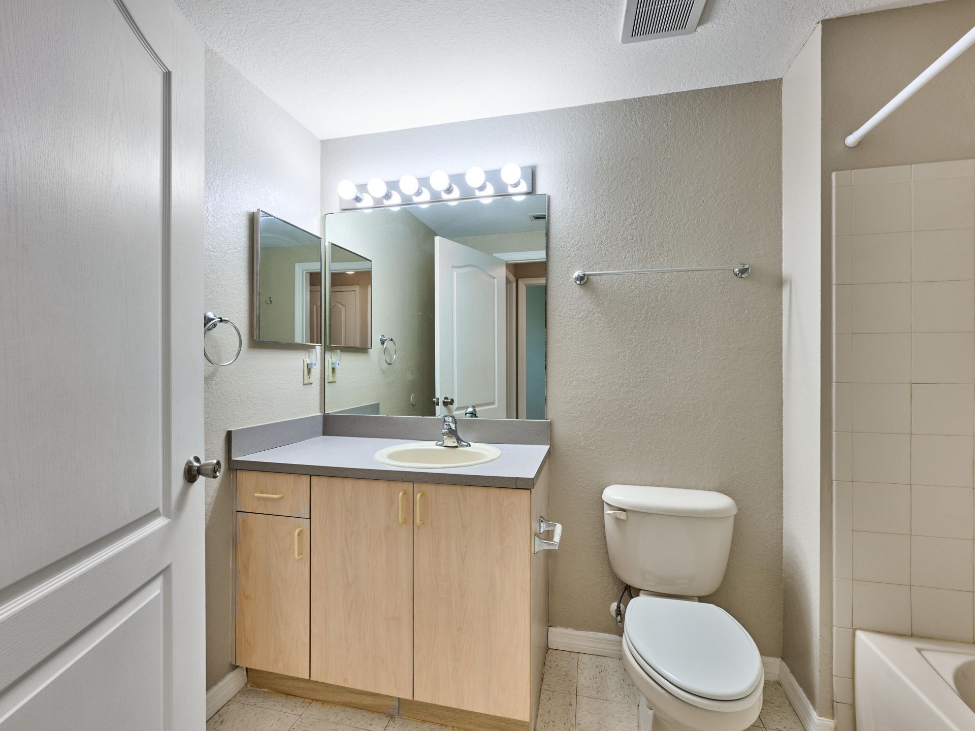 108 SW Peacock Boulevard, Unit 5103, Port Saint Lucie, FL 34986 Photo