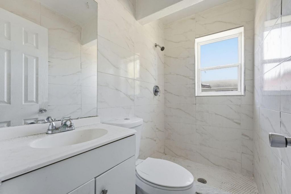 406 NW 7th Court, Unit 1-4, Hallandale Beach, FL 33009 Photo