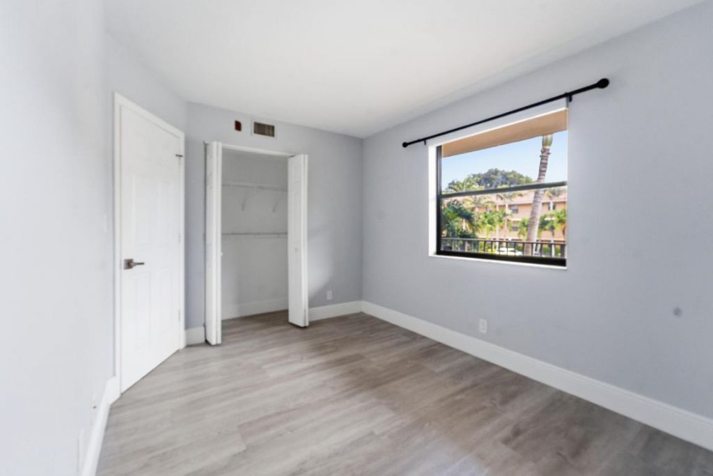 11477 NW 39th Court, Unit 203, Coral Springs, FL 33065 Photo