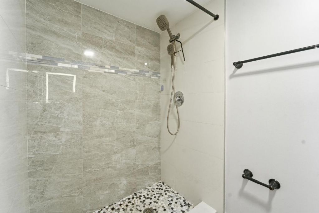 11477 NW 39th Court, Unit 203, Coral Springs, FL 33065 Photo