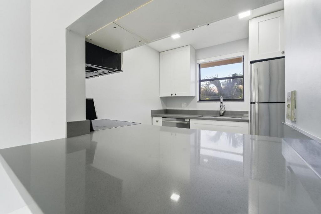 11477 NW 39th Court, Unit 203, Coral Springs, FL 33065 Photo