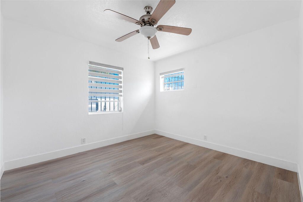 323 NW 21st Avenue, Miami, FL 33125 Photo