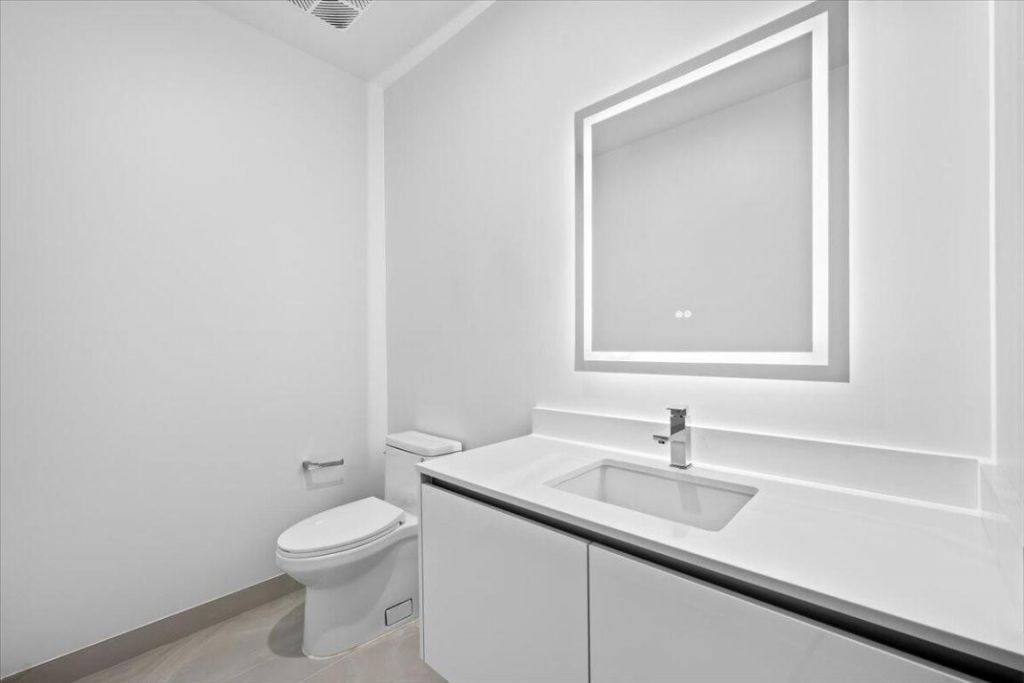220 Lake Shore Drive, Unit 1706, Lake Park, FL 33403 Photo