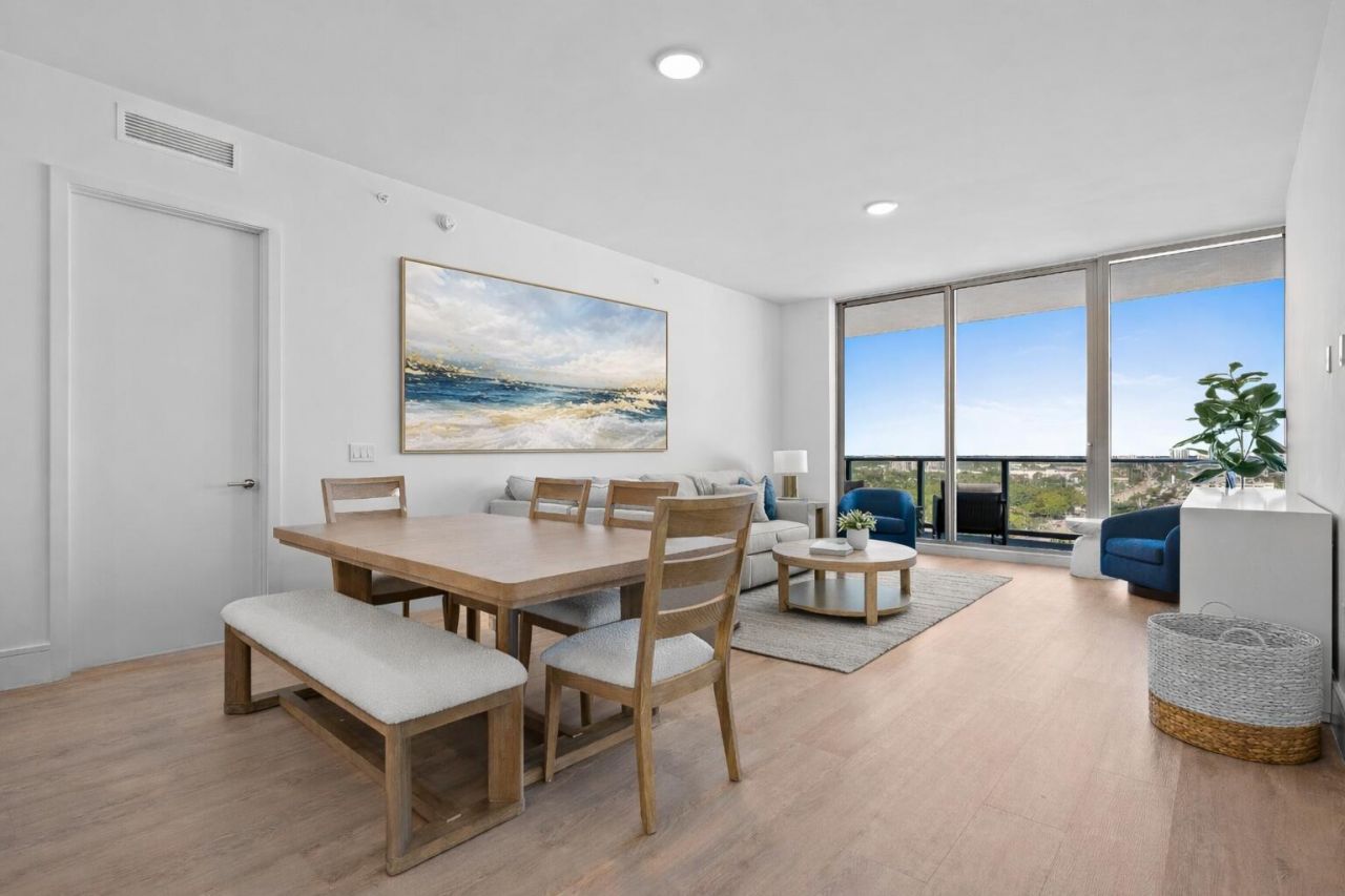 220 Lake Shore Drive, Unit 1413, Lake Park, FL 33403 Photo
