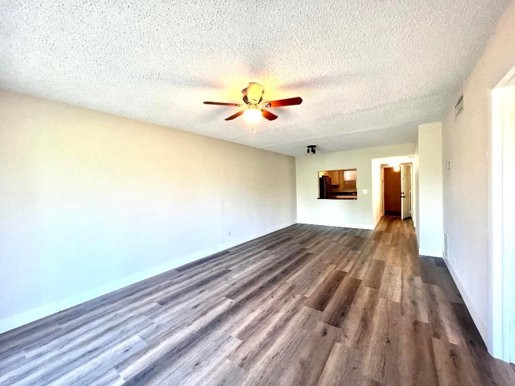 120 Sparrow Drive, Unit 302, Royal Palm Beach, FL 33411 Photo