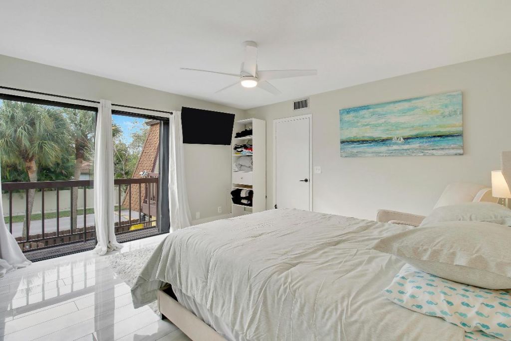 110 N Delaware Boulevard, Unit 9c, Jupiter, FL 33458 Photo