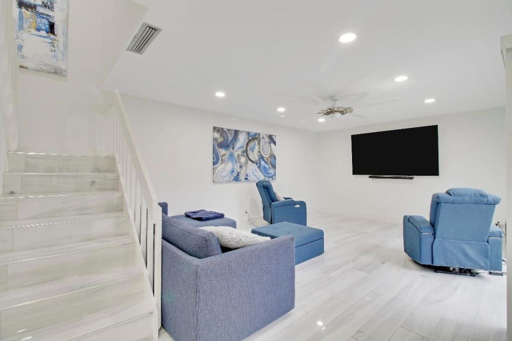 110 N Delaware Boulevard, Unit 9c, Jupiter, FL 33458 Photo