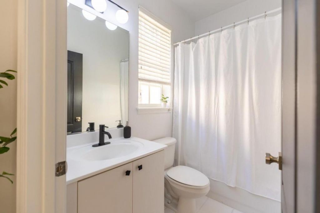 72 SE 6th Avenue, Unit H, Delray Beach, FL 33483 Photo