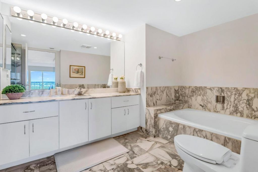 4301 N Ocean Boulevard, Unit 1002, Boca Raton, FL 33431 Photo